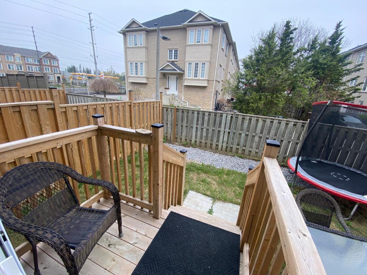 2 Bedroom With 2 Ensuites Unit In Richmond Hill Εξωτερικό φωτογραφία