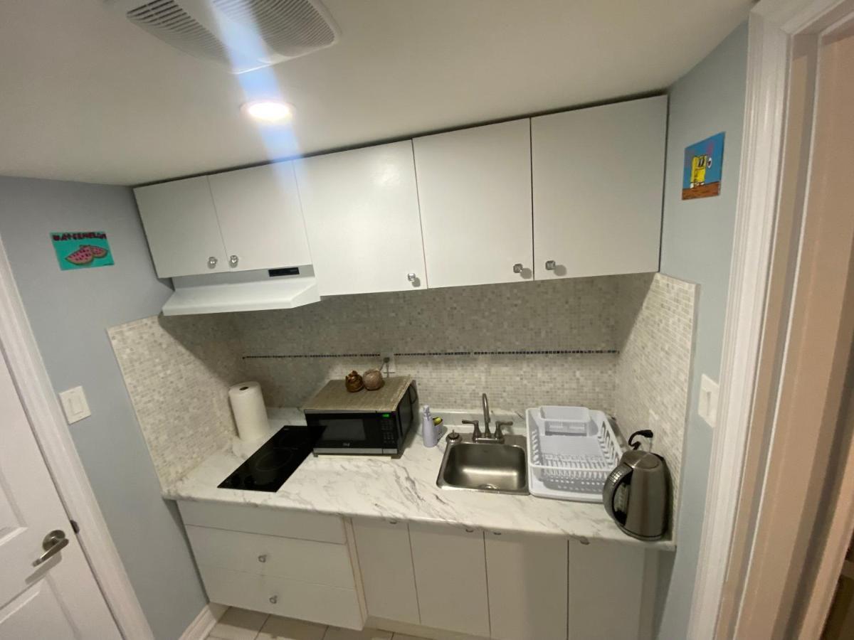 2 Bedroom With 2 Ensuites Unit In Richmond Hill Εξωτερικό φωτογραφία