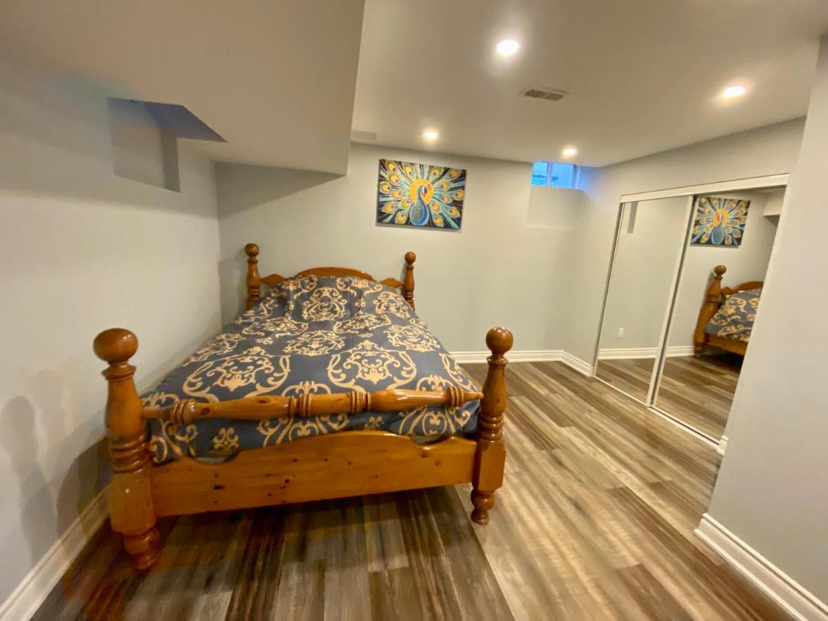 2 Bedroom With 2 Ensuites Unit In Richmond Hill Εξωτερικό φωτογραφία