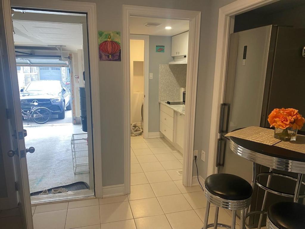 2 Bedroom With 2 Ensuites Unit In Richmond Hill Εξωτερικό φωτογραφία